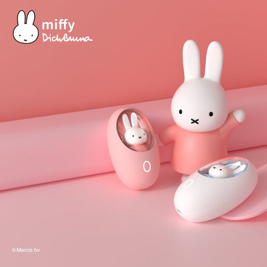 Hand-Warmer Egg by MIFFY