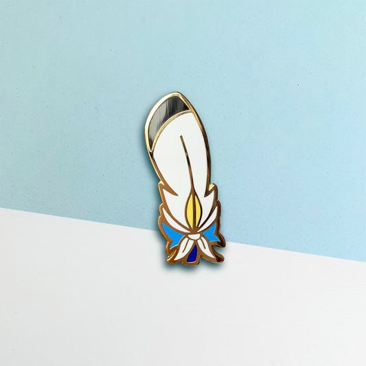 Gulliver Feather Enamel Pin - 1