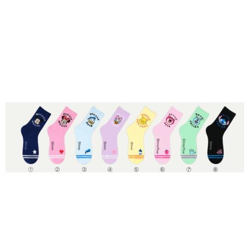 DISNEY CHARACTERS BOTTLE CAP FLUFFY CREW SOCKS