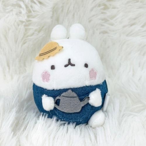 MOLANG SEASONAL PLUSH KEYCHAIN - FARMER 10CM