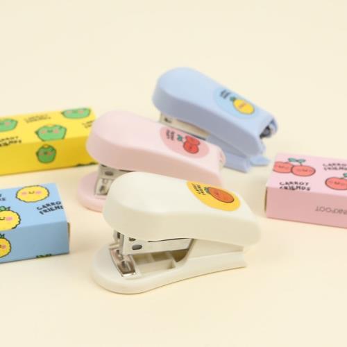 CARROT FRIENDS MINI STAPLER