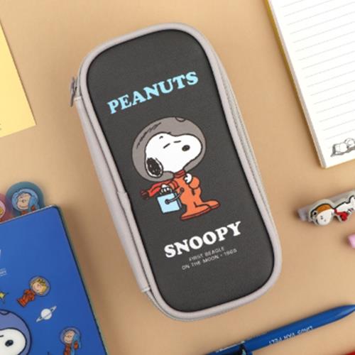 PEANUTS SNOOPY PEN POUCH - SPACE